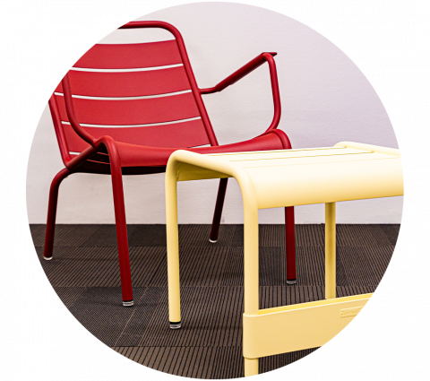 low chair met voetenbank voor buiten marco wouters
